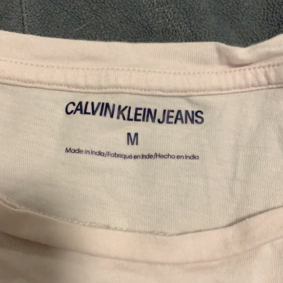 Calvin Klein Jeans T Shirt - Picture 2 of 2